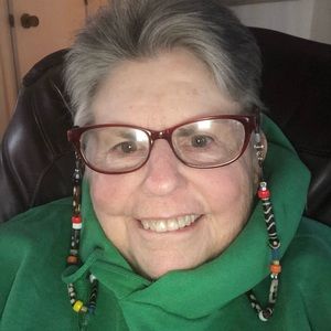 Meet your Posher, Lisa